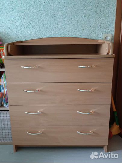 Пеленальный комод-столик