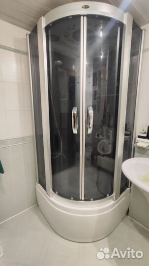 Душевая кабина 90х90