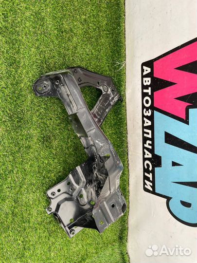 Передняя панель (телевизор) Zeekr 001