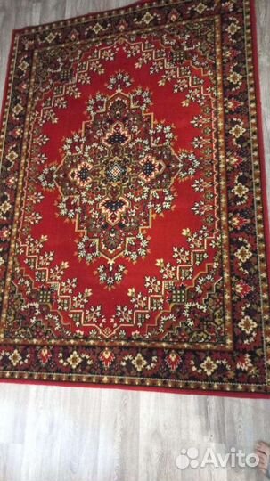 Ковер шерстяной