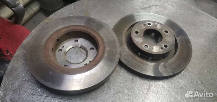 Диски тормозные передние Mitsubishi