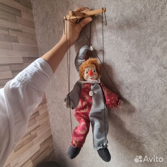 Игрушка клоун-марионетка