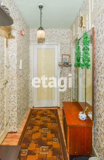 4-к. квартира, 61 м², 5/5 эт.