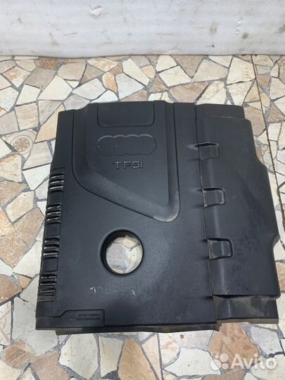 Декоративная крышка двигателя Audi A5 купе 1.8