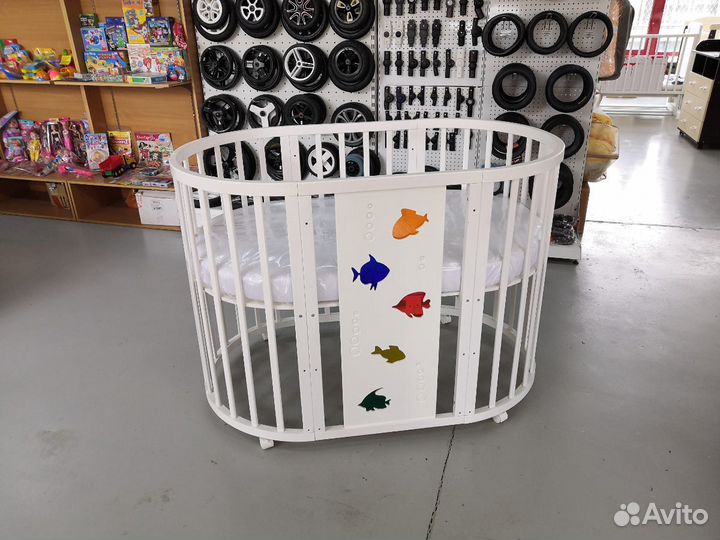 Детская кроватка 8 в 1 02 LUX Рыбки 127х75