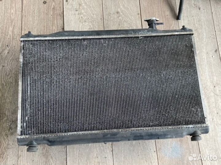 Радиатор охлаждения двигателя Honda Cr-V RE R20A2