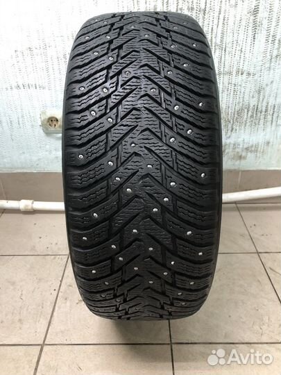 Nokian Tyres Hakkapeliitta 8 235/50 R18