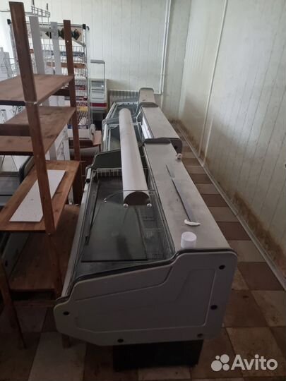Холодильники для магазина