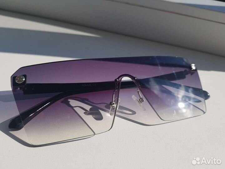 Солнцезащитные очки унисекс Новые