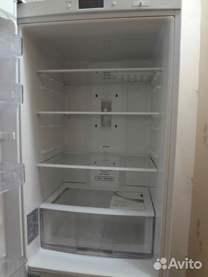 Холодильник LG 1,9м no frost