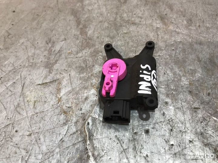 Моторчик заслонки отопителя Chery Indis S18D