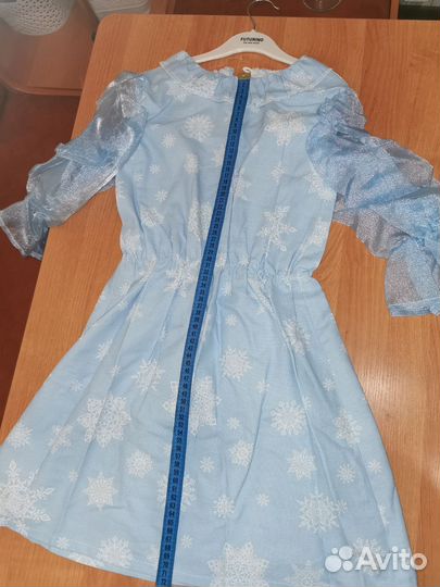 Новогодний костюм Снежинки для девочки