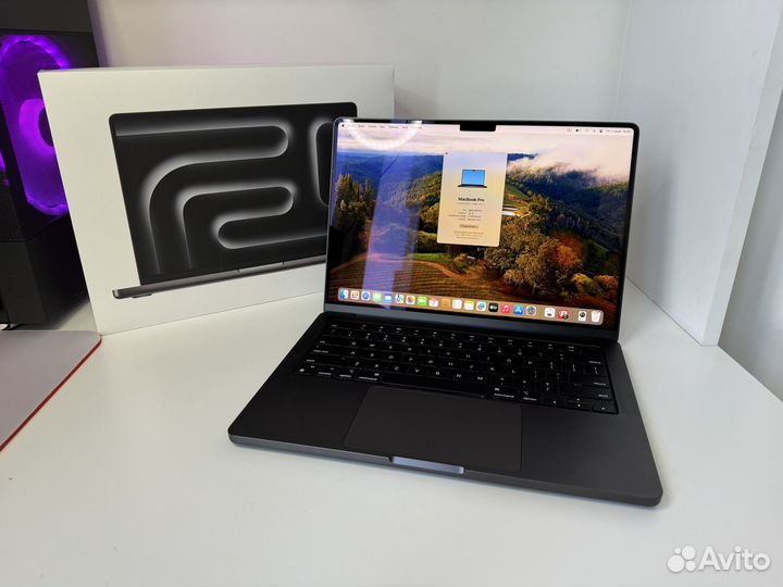 Отличный Macbook Pro 14 M3 Pro 18Gb 1Tb Black