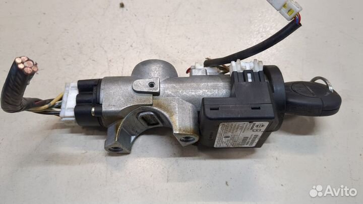 Замок зажигания Nissan Almera N16, 2000