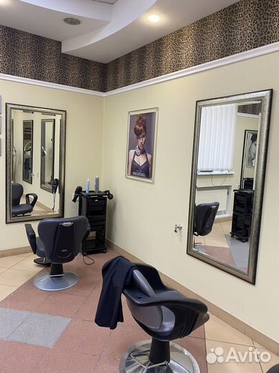 Зеркало настенное в раме 84x165