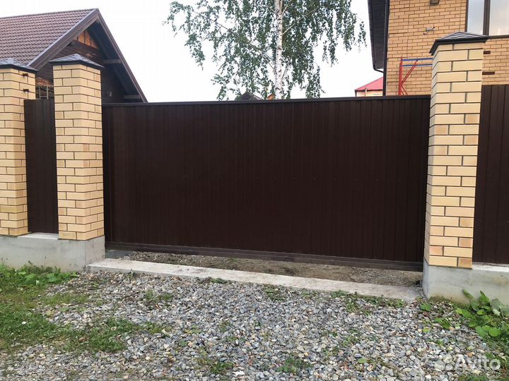 Откатные ворота из профнастила