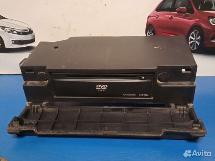 Infiniti fx 35 DVD/CD проигрыватель