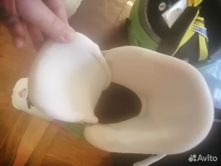 Горнолыжные ботинки