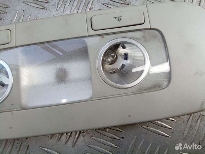 Фонарь салона (плафон) volkswagen passat b6 (2005 - 2010) 3c0947291