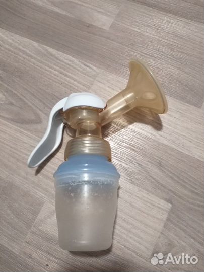 Молокоотсос ручной Avent