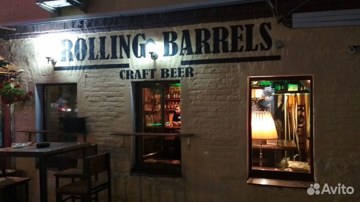 Реклама. Наклейки на витрины, окна, стены. Оклейка