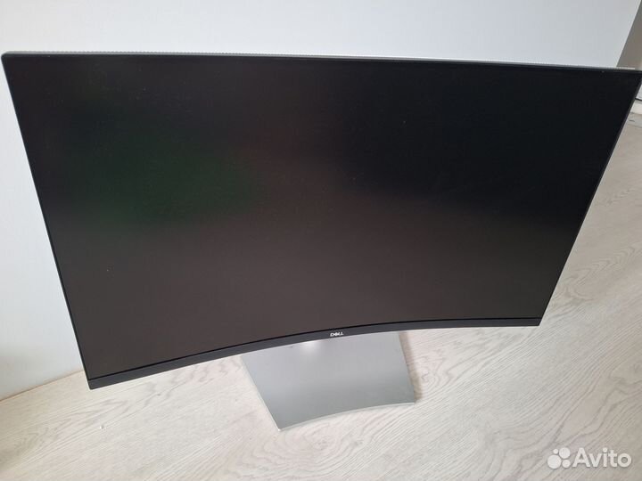 Монитор Dell S3221QS