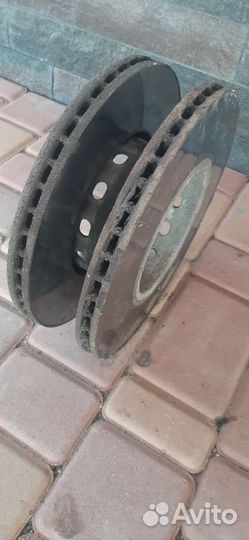 Передние тормозные диски Пассат б5