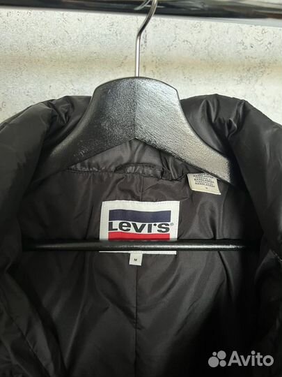 Пуховик пальто levi’S оригинал женский