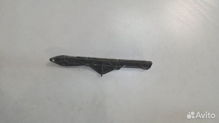 Кронштейн бампера Toyota Highlander 1, 2002