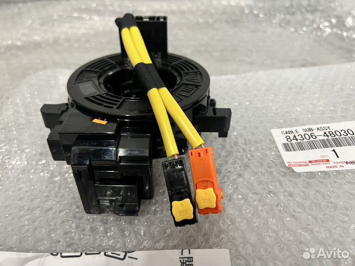 Шлейф подрулевой на Toyota Camry 6 V40