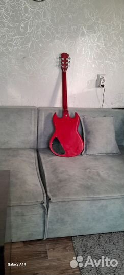 Электро гитара