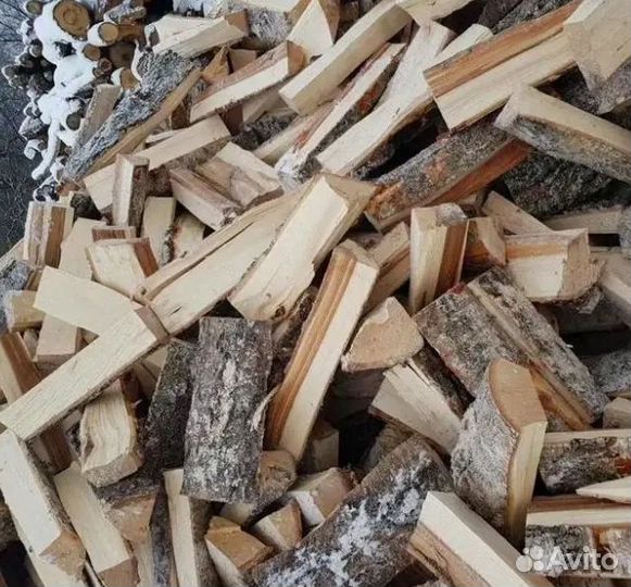 Дрова колотые березовые.опилки