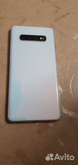 Samsung Galaxy S10+, 8/128 ГБ