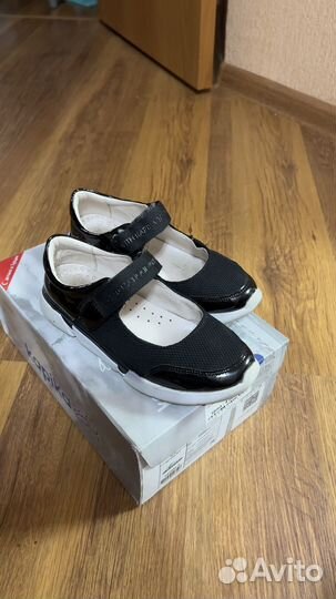 Туфли для девочки