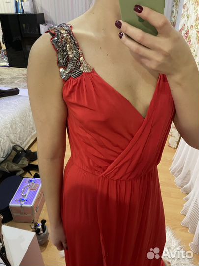 Платье вечернее