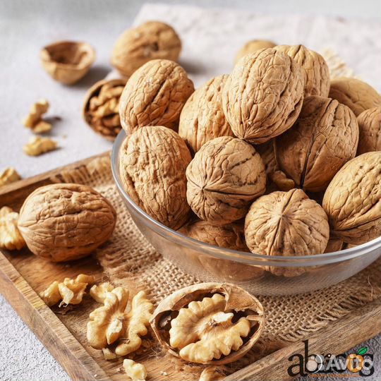 Орех грецкий, мёд