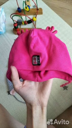 Шапки демисезонные на девочку 44-46