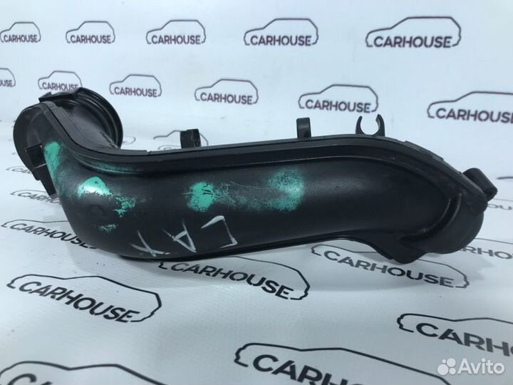 Патрубок интеркулера Volkswagen Passat B7 1.4 CAX