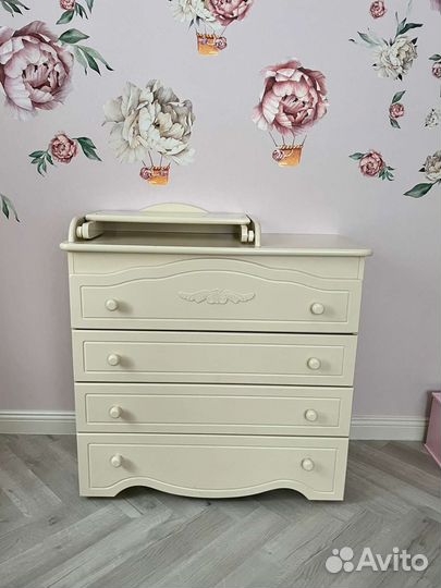 Детская кроватка гандылян+комод