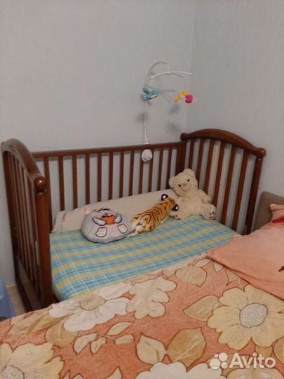 Детская кроватка