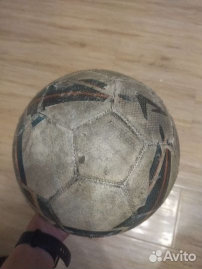 Футбольный мяч demix