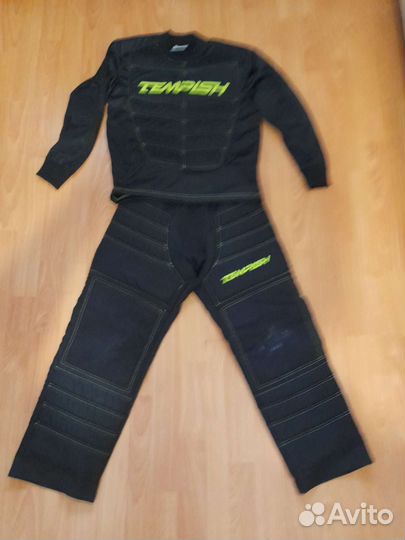 Форма флорбольного вратаря