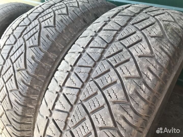 Michelin 4X4 A/T 255/65 R17