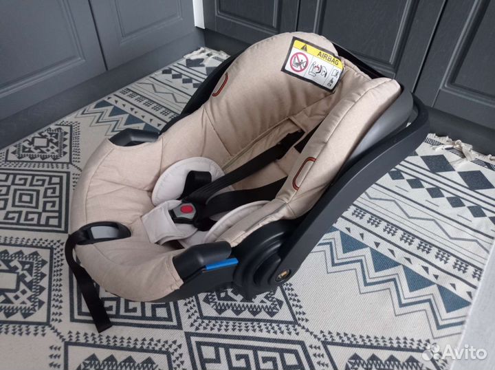 Детское авто кресло Stokke