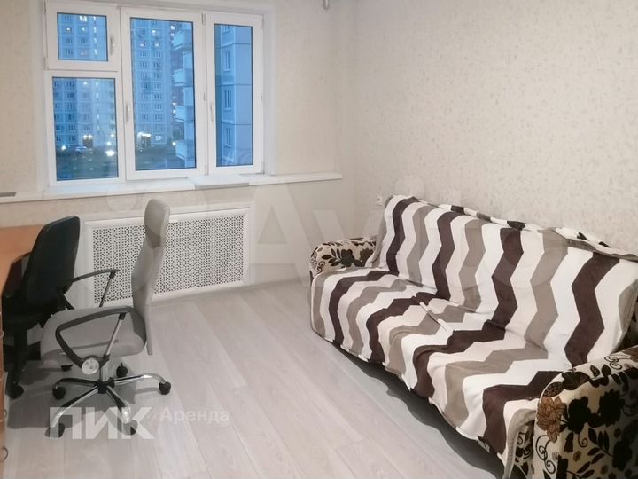 2-к. квартира, 58 м², 5/16 эт.