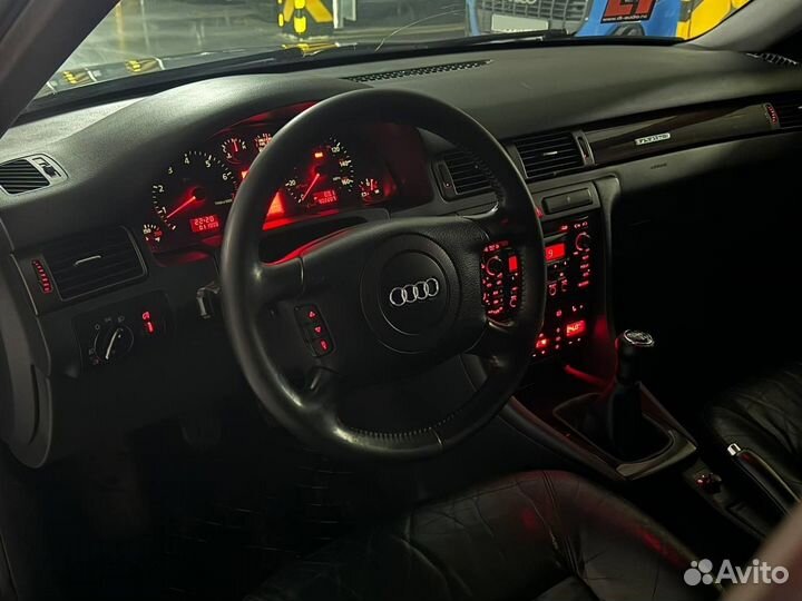 Audi A6 2.7 AT, 2001, 301 800 км