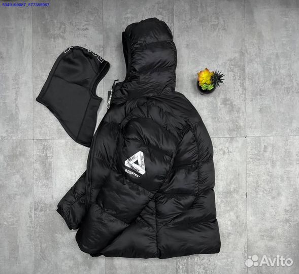 Пуховик с балаклавой для холодов Palace