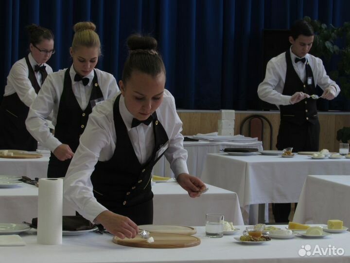 Выездные официанты