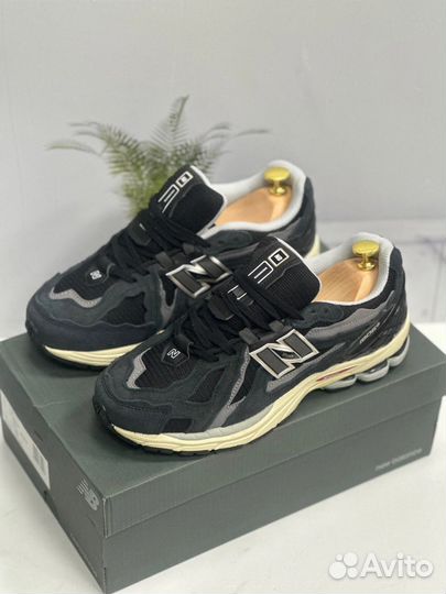 Кроссовки New balance 1906d натуральная замша