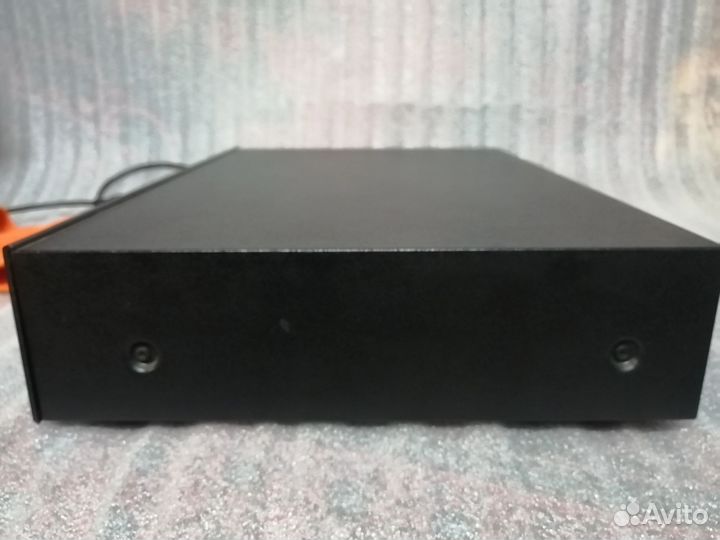 Проигрыватель CD Cambridge Audio Track 1